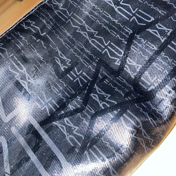 MAC COSMETICS Jacquard bag & lashes - Picture 4 of 8